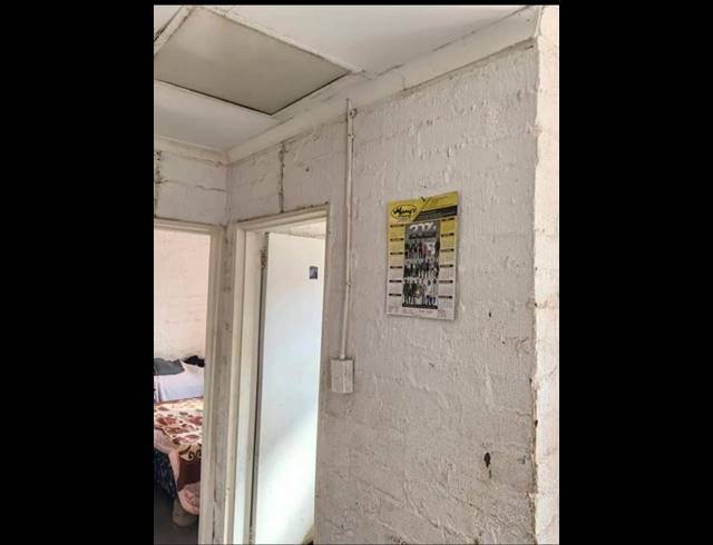 2 BEDROOM HOUSE FOR SALE IN SOSHANGUVE SOUTH